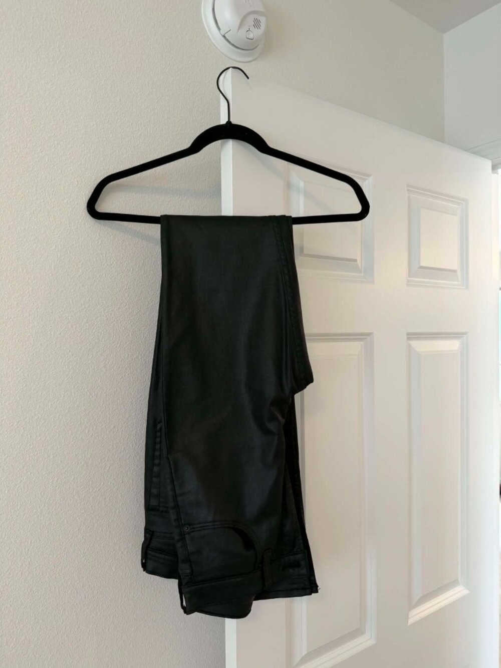Abercrombie High Rise Faux Leather Pants 28 Extra Long